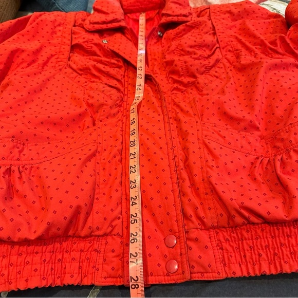 Vintage Fleet Street City Limits red puffer jacket tonal polka dots - Picture 10 of 16